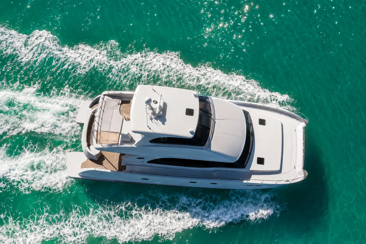 Unknown Yacht (Horizon PC60)